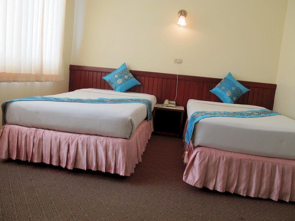 Chumphon Palace Hotel Экстерьер фото