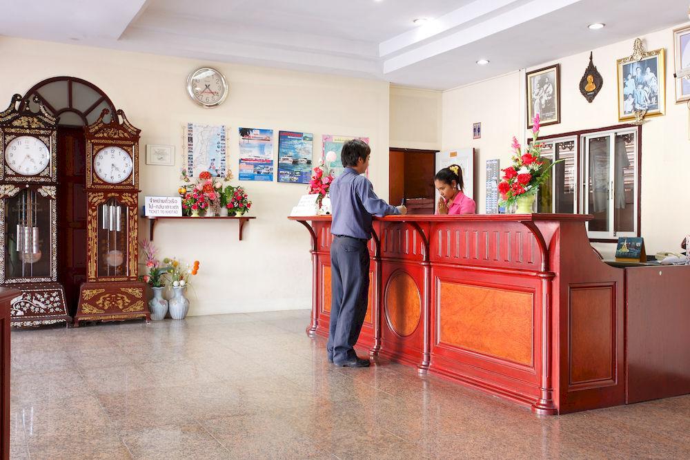 Chumphon Palace Hotel Экстерьер фото